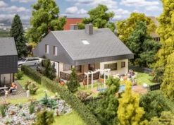 130644 Faller Bungalow Mit Plattendach